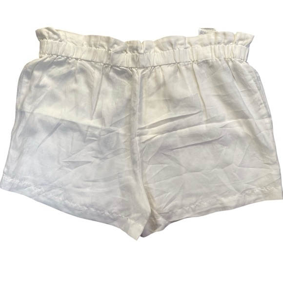 BCBG Women’s White Linen Blend Elastic Waist Shorts - Picture 1 of 8